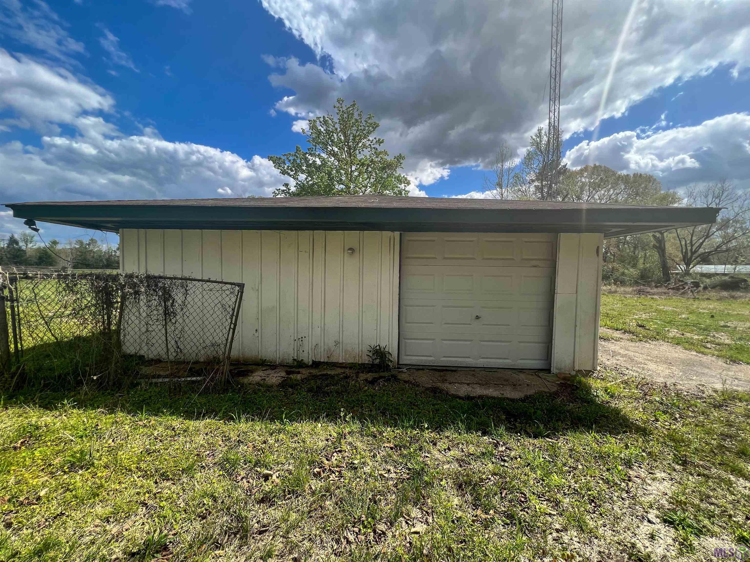 19675 Plank Road Zachary, LA 70791 - Photo 10 of 25 Gallery Image 10