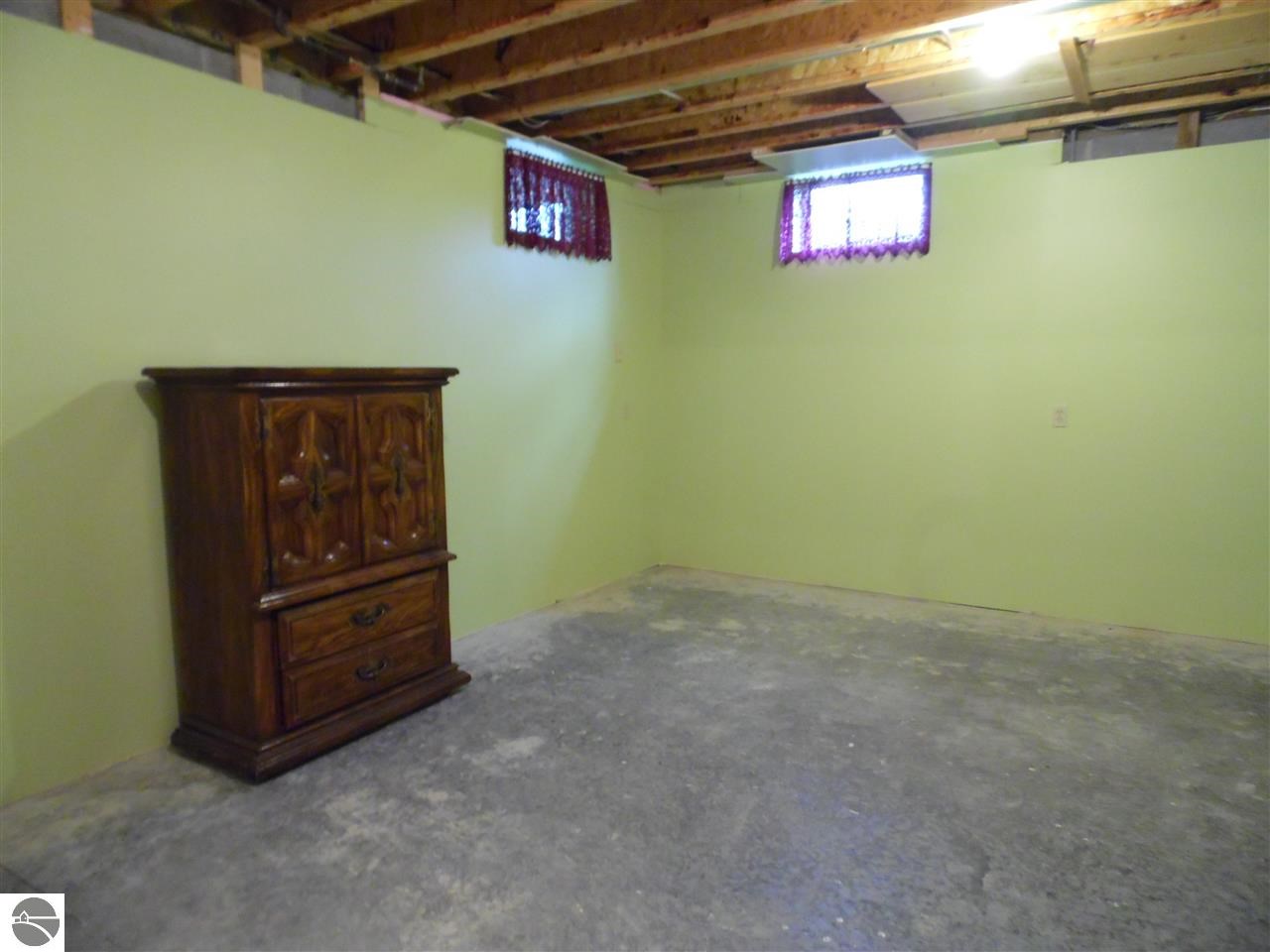 4158 Johnson Lake Road Prescott, MI 48756 - Photo 28 of 30 1813543-27.JPG