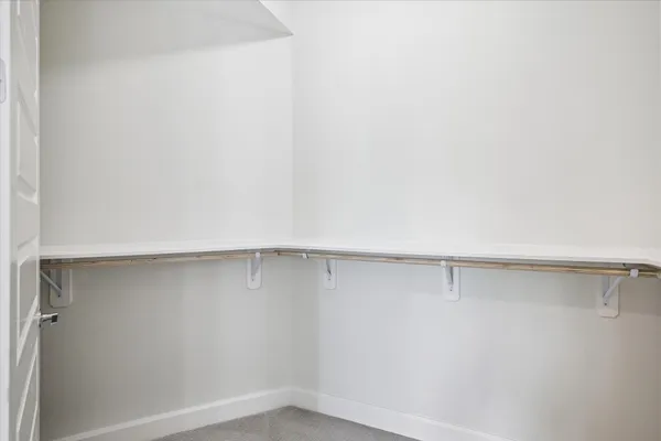 $5,103 | 2000 Hughes Landing Boulevard, Unit 339, The Woodlands, TX 77380