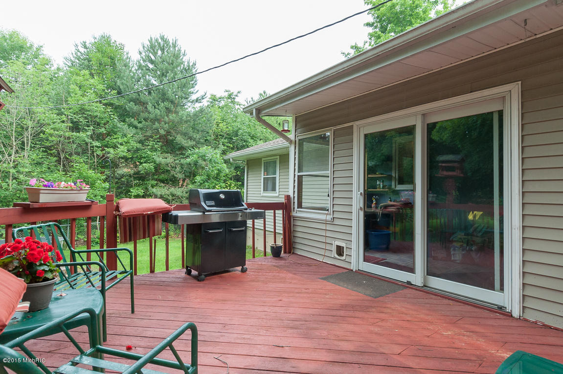42681 82nd Avenue Decatur, MI 49045 - Photo 29 of 34 82nd RE-7