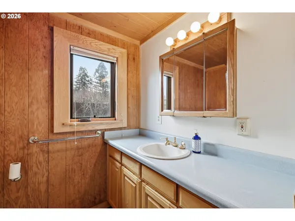 $499,900 | 2096 1/2 Arthur Street, Eugene, OR 97405