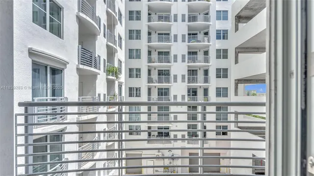 $2,900 | 1830 Radius Drive, Unit 405, Hollywood, FL 33020