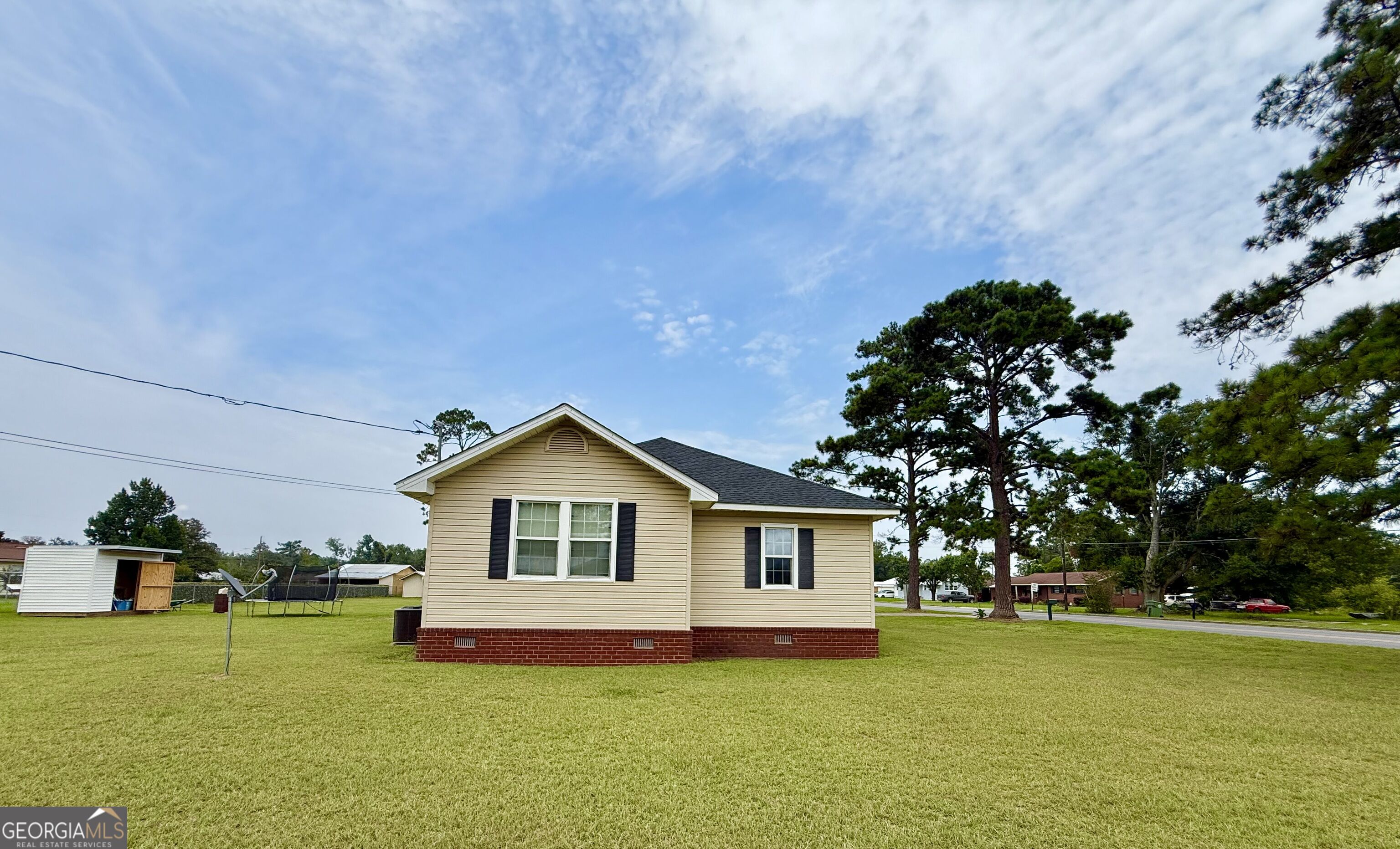 58 Burketts Ferry Road Hazlehurst, GA 31539 - Photo 4 of 18 Gallery Image 4