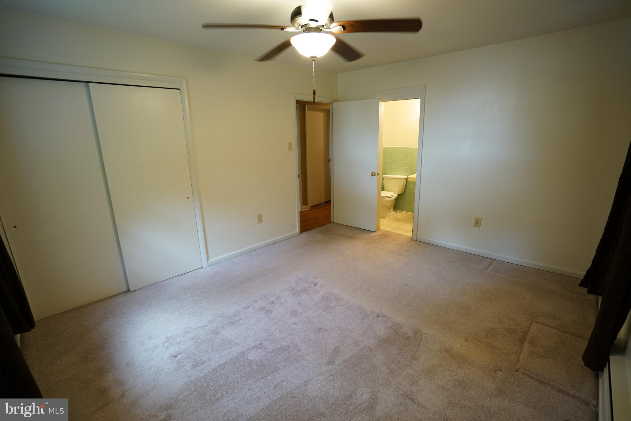 1385 Chestnut Grove Road Pottstown, PA 19464 - Photo 13 of 30 Gallery Image 13