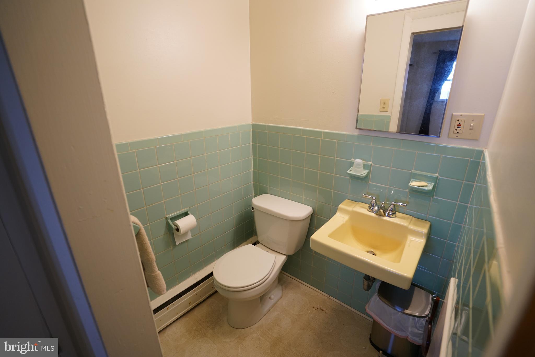 1385 Chestnut Grove Road Pottstown, PA 19464 - Photo 14 of 30 Gallery Image 14