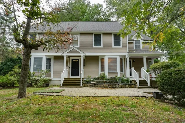 $1,825,000 | 94 Rice Street, Wellesley, MA 02482