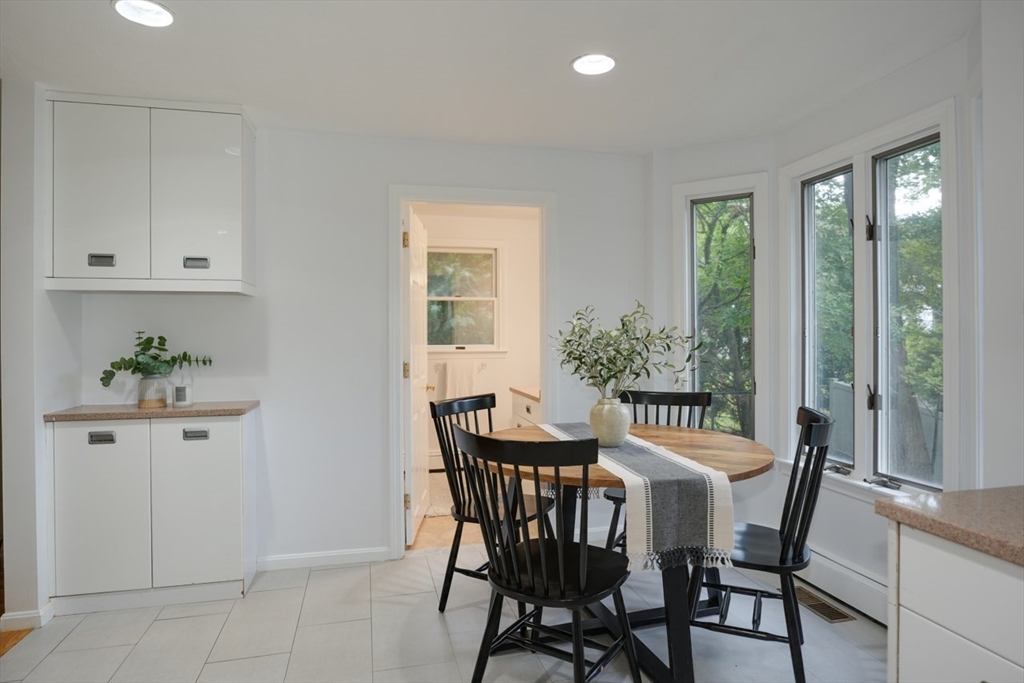 94 Rice Street Wellesley, MA 02482 - Photo 8 of 37