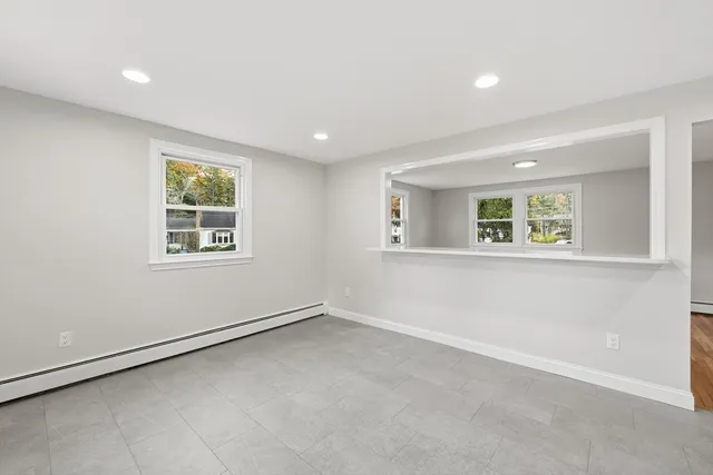 $2,800 | 4 Sandberg Road, Unit R, Billerica, MA 01821