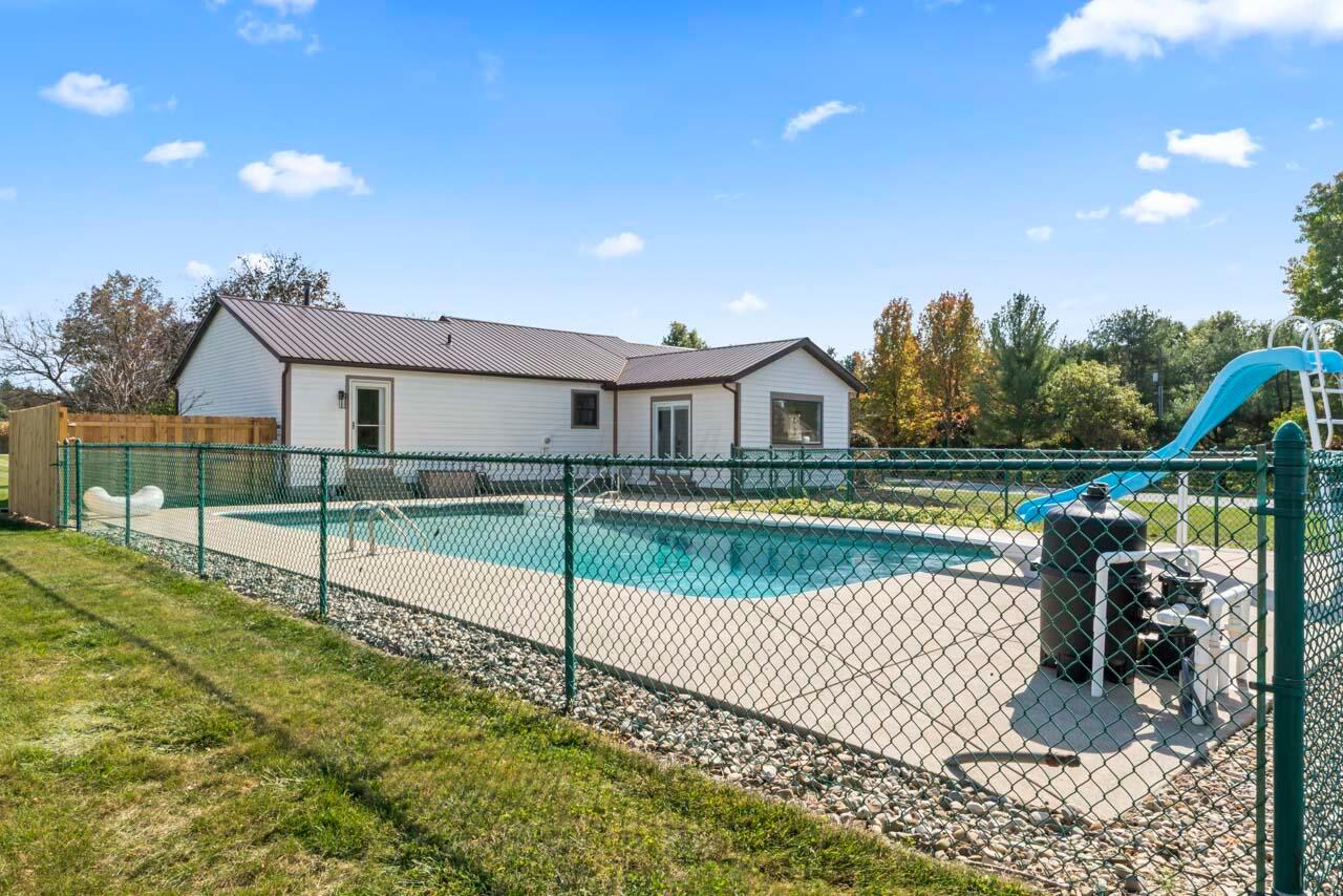 2566 Outville Road Alexandria, OH 43001 - Photo 50 of 52 DSC05592