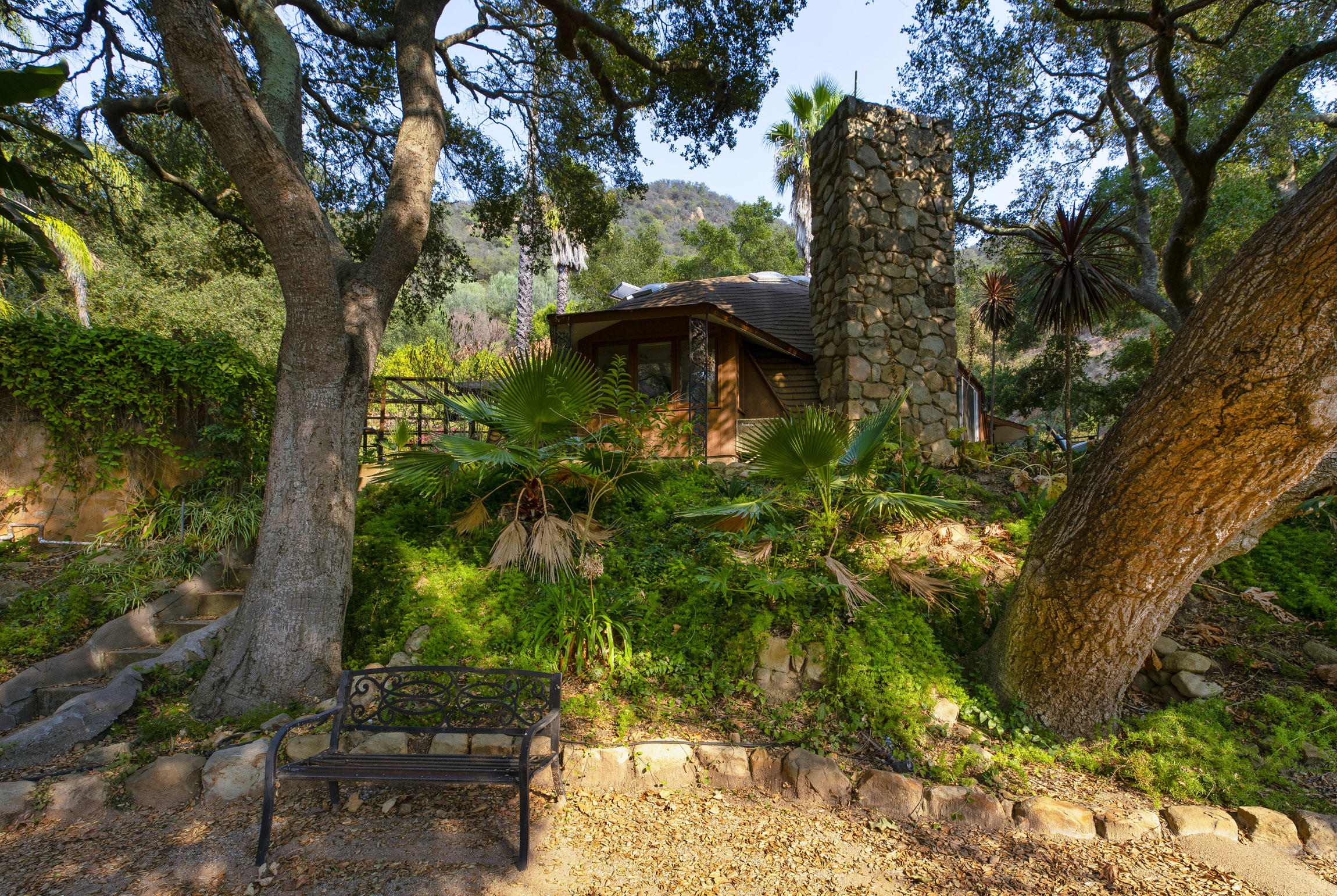 904 Toro Canyon Road Santa Barbara, CA 93108 - Photo 7 of 25 904 Toro Canyon_0005