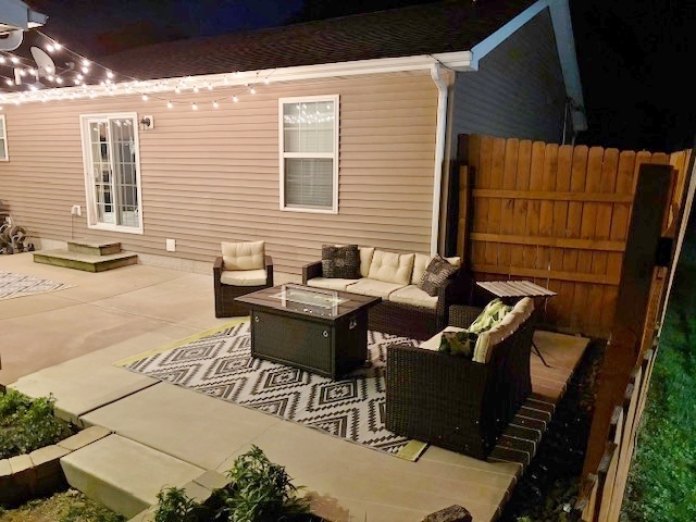 308 East Locust Street Normal, IL 61761 - Photo 29 of 40 a backyard of a house with outdoor seating