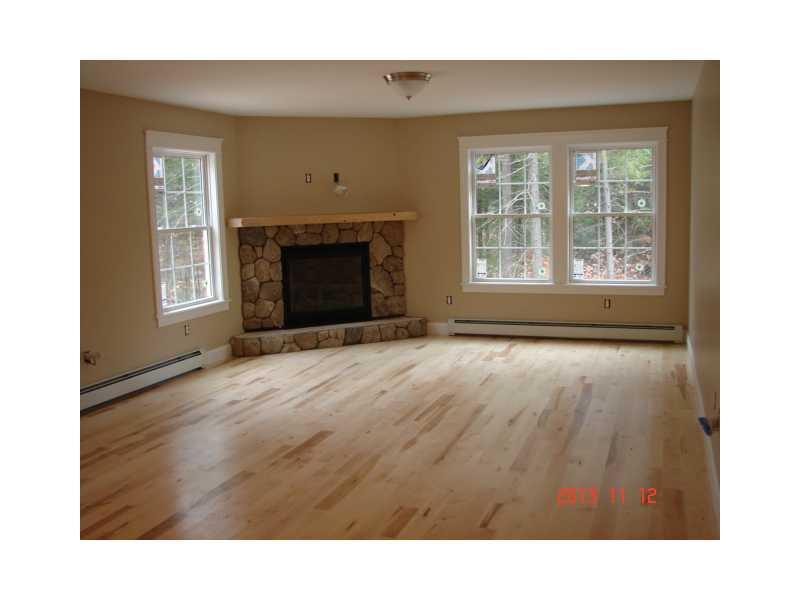 1 Keystone Drive Windham, ME 04062 - Photo 5 of 13 Living Room.