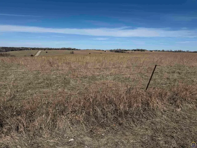 $79,900 | 19 Northwest 86th Street, Topeka, KS 66618