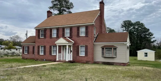 $255,000 | 1609 Main Street, Scotland Neck, NC 27874