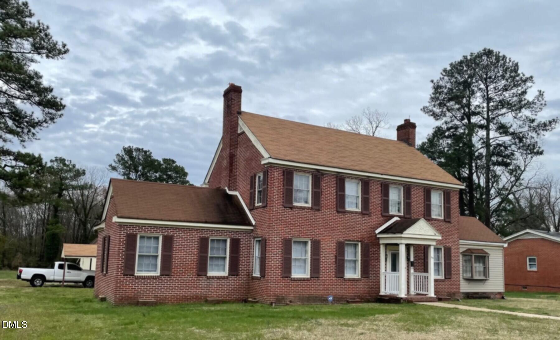 1609 Main Street Scotland Neck, NC 27874 - Photo 3 of 24 02