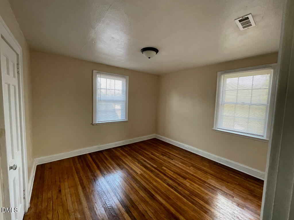 1609 Main Street Scotland Neck, NC 27874 - Photo 10 of 24 09