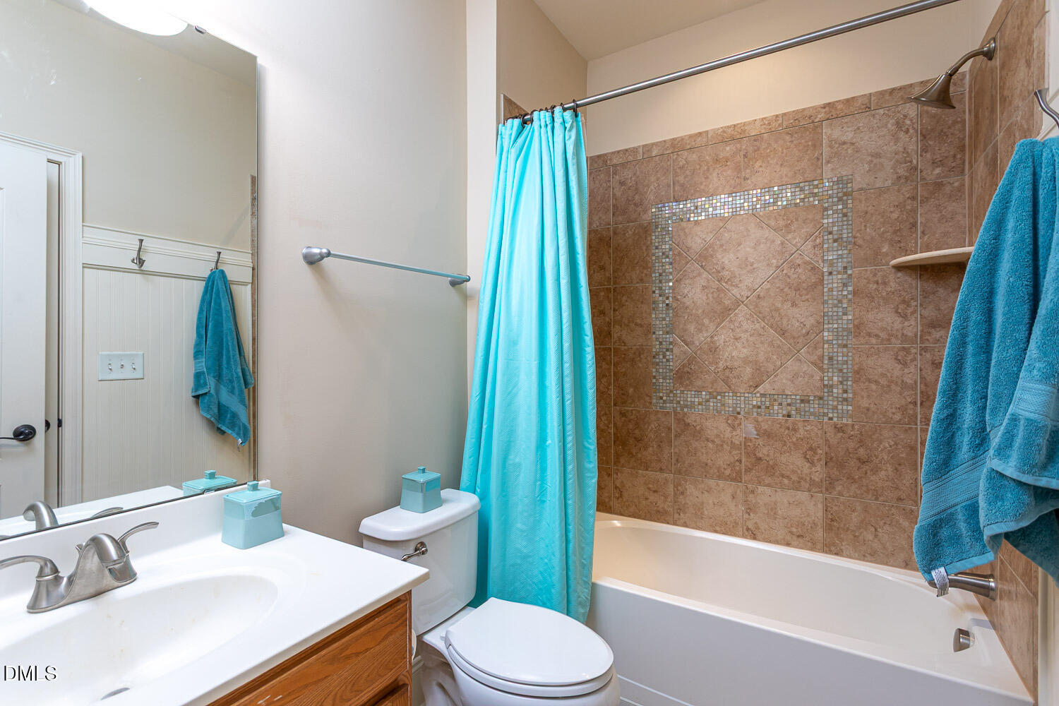 7312 Hasentree Way Wake Forest, NC 27587 - Photo 35 of 88 2nd Level Attached Bathroom