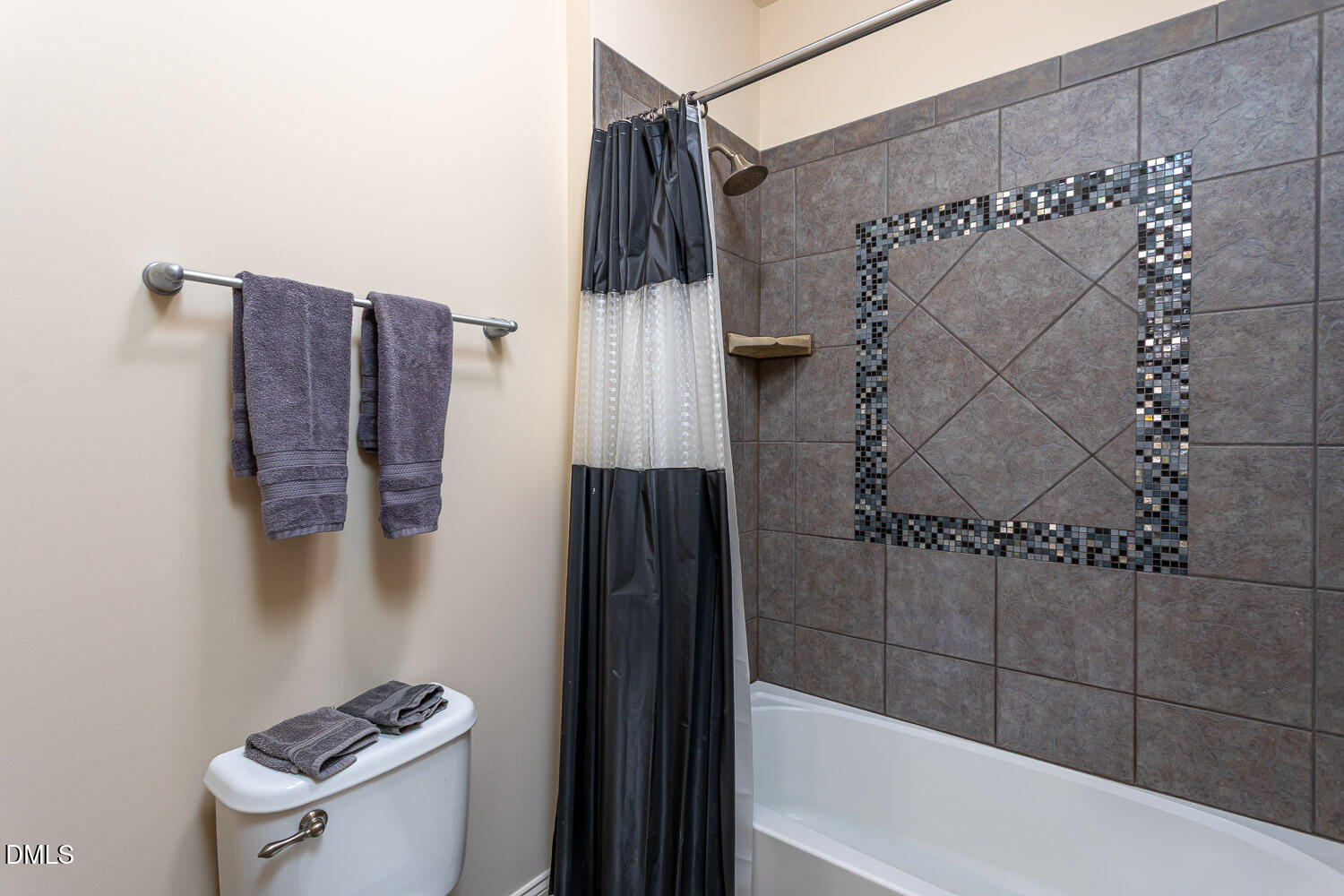 7312 Hasentree Way Wake Forest, NC 27587 - Photo 45 of 88 2nd Level - Jack & Jill Bathroom