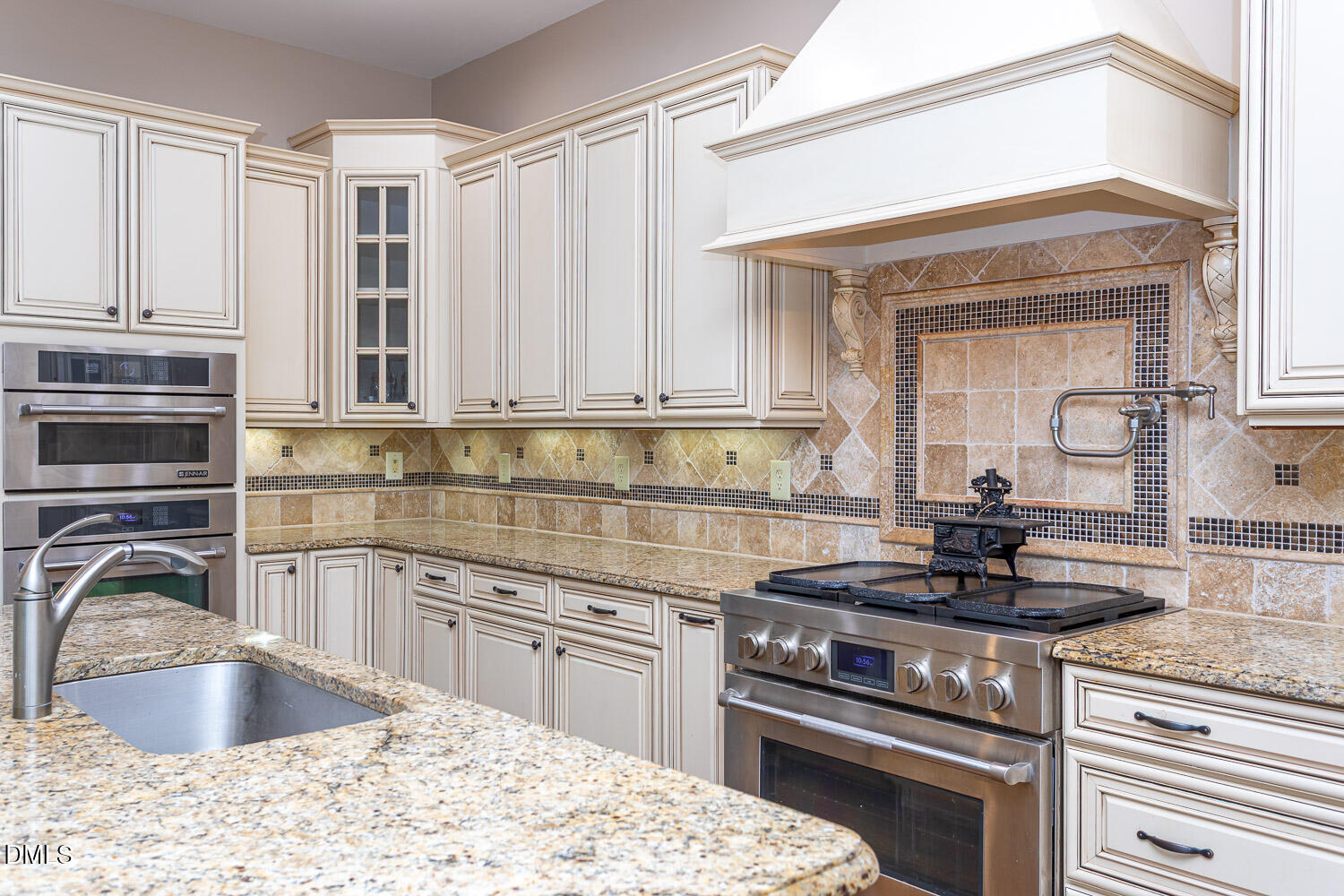 7312 Hasentree Way Wake Forest, NC 27587 - Photo 3 of 88 Granite Counters