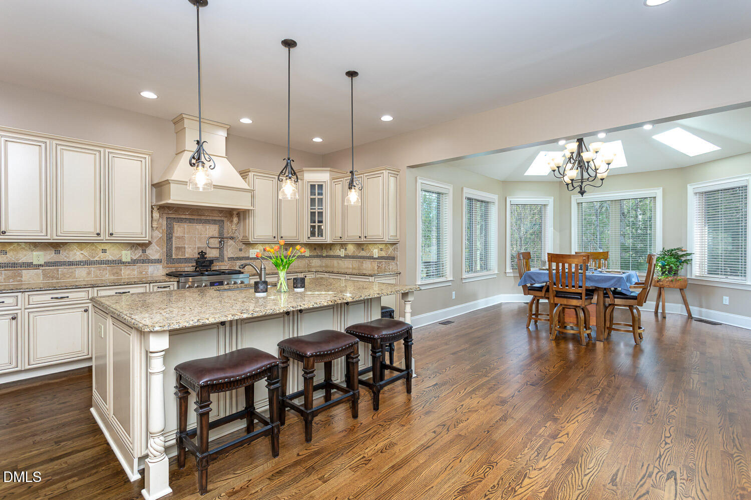 7312 Hasentree Way Wake Forest, NC 27587 - Photo 5 of 88 Breakfast Bar