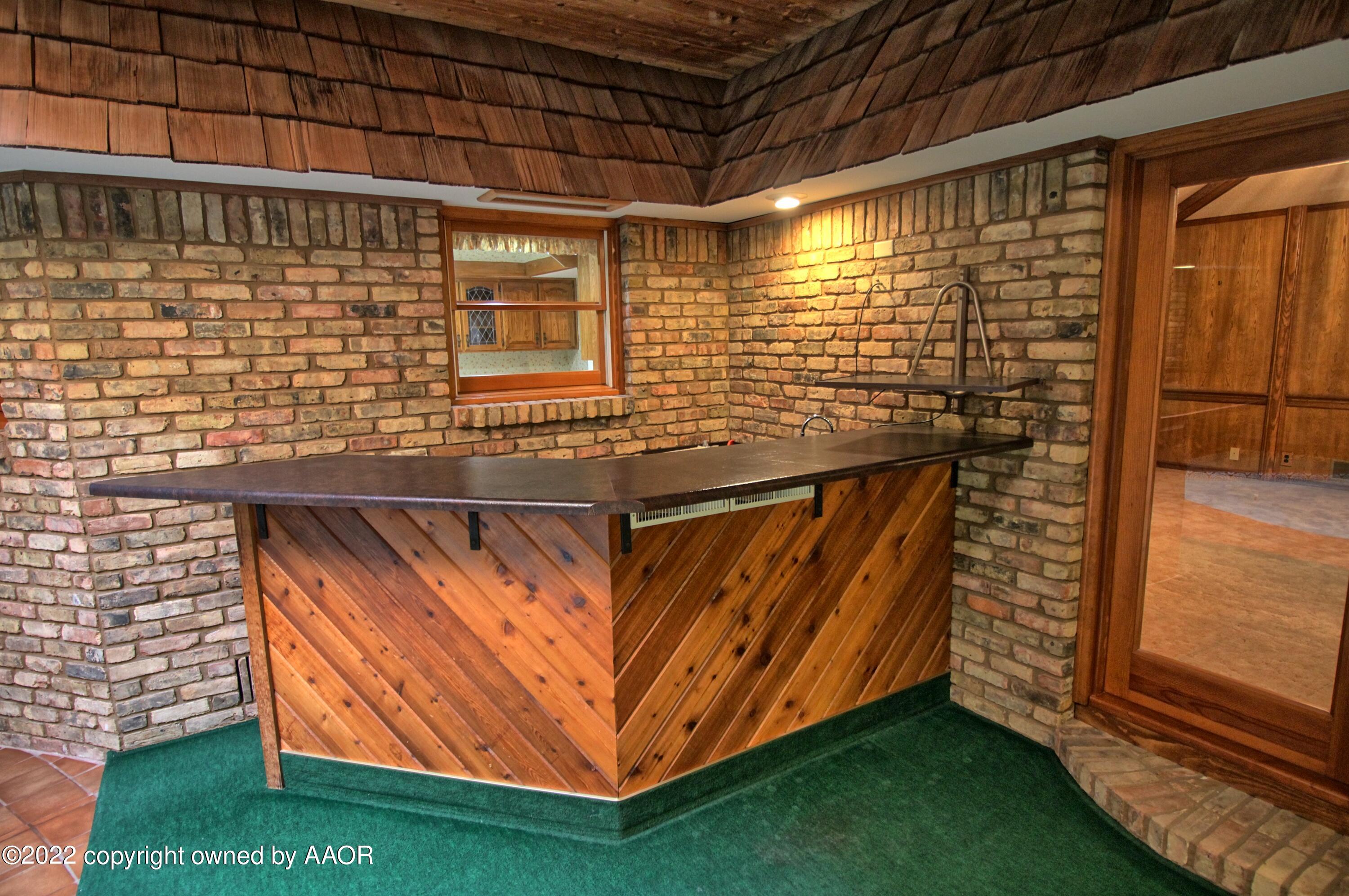 12475 Spur 192 Perryton, TX 79070 - Photo 6 of 21 Spur 192 bar