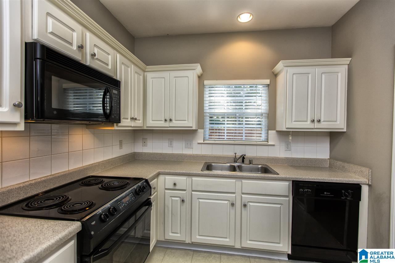 118 Reach Way Birmingham, AL 35242 - Photo 10 of 35