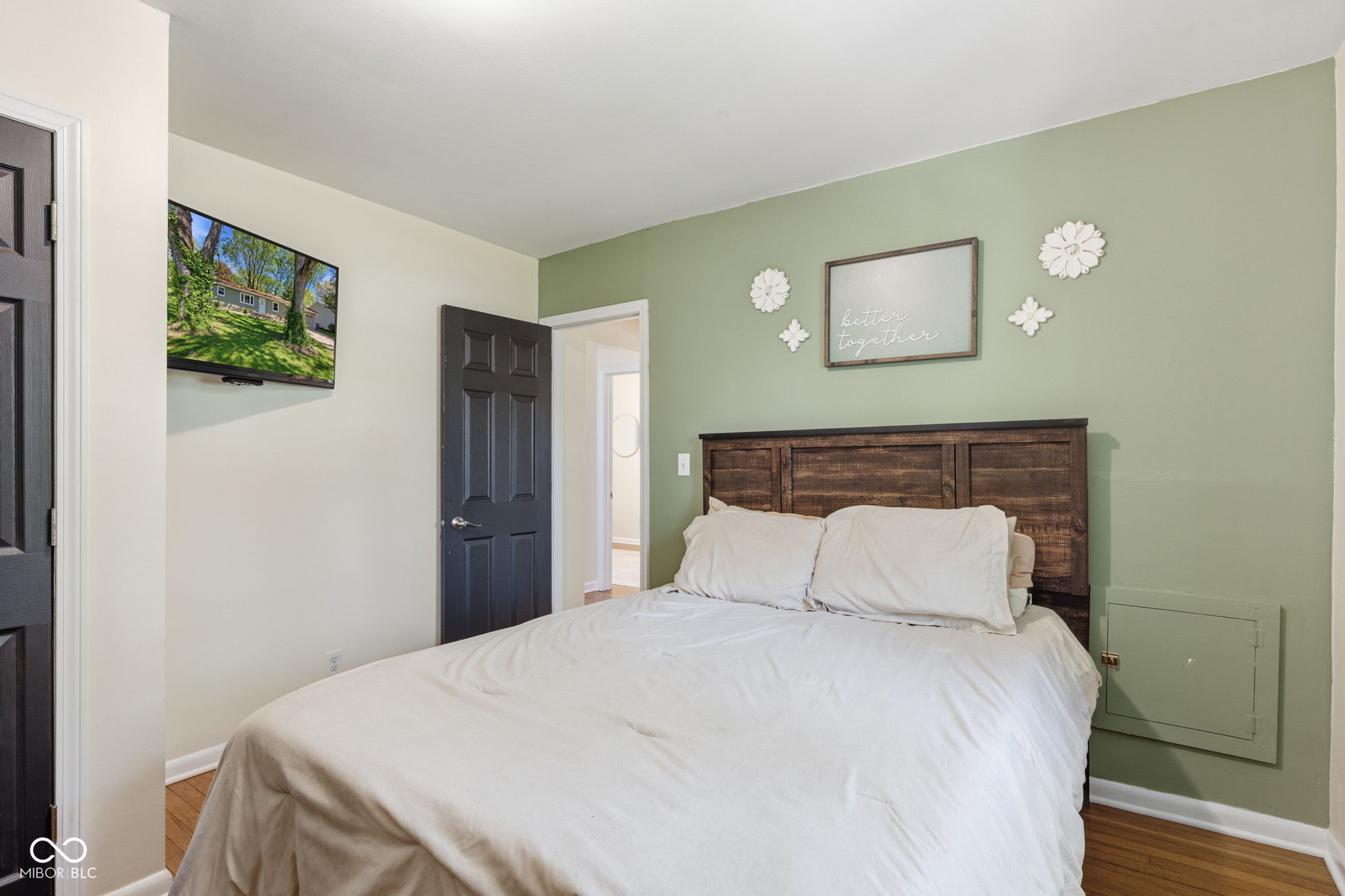 136 East Central Way Pendleton, IN 46064 - Photo 13 of 25