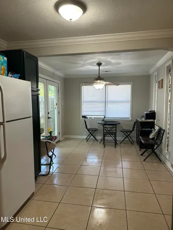 $190,000 | 229 Woodland Circle, Ocean Springs, MS 39564