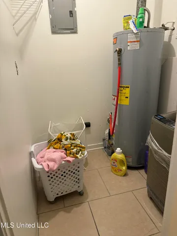 $206,000 | 229 Woodland Circle, Ocean Springs, MS 39564