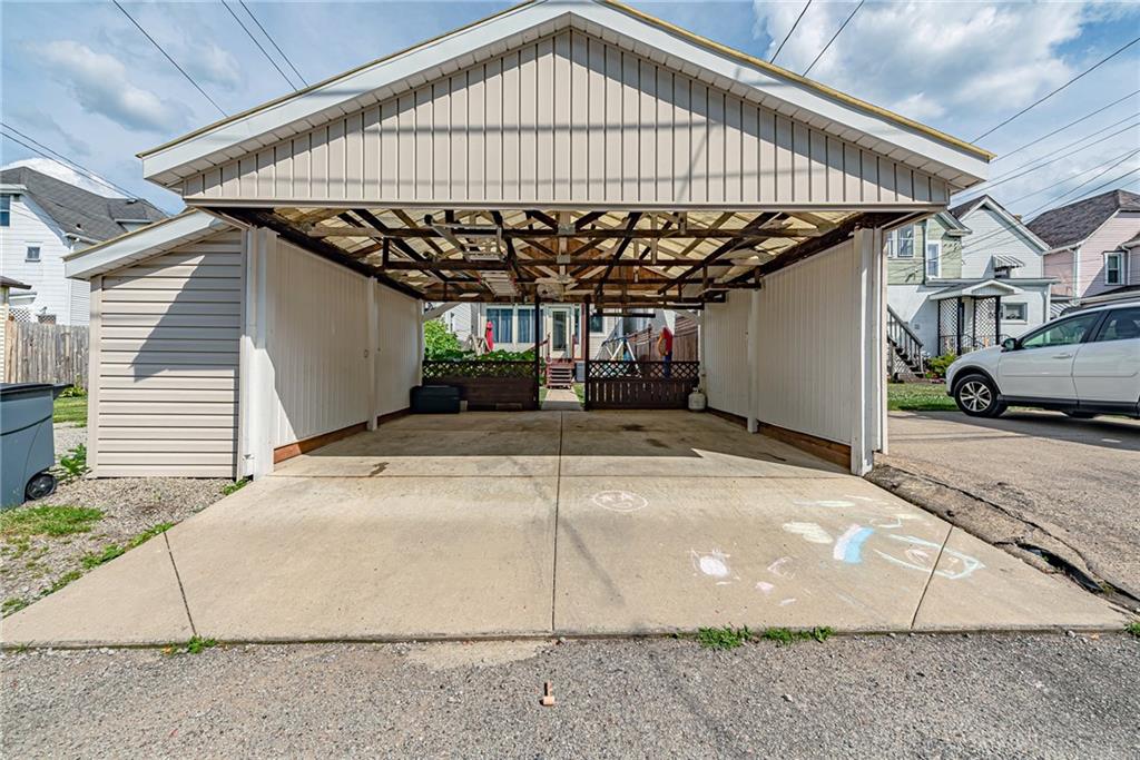 121 Hamilton Avenue Vandergrift, PA 15690 - Photo 25 of 25 a view of a garage