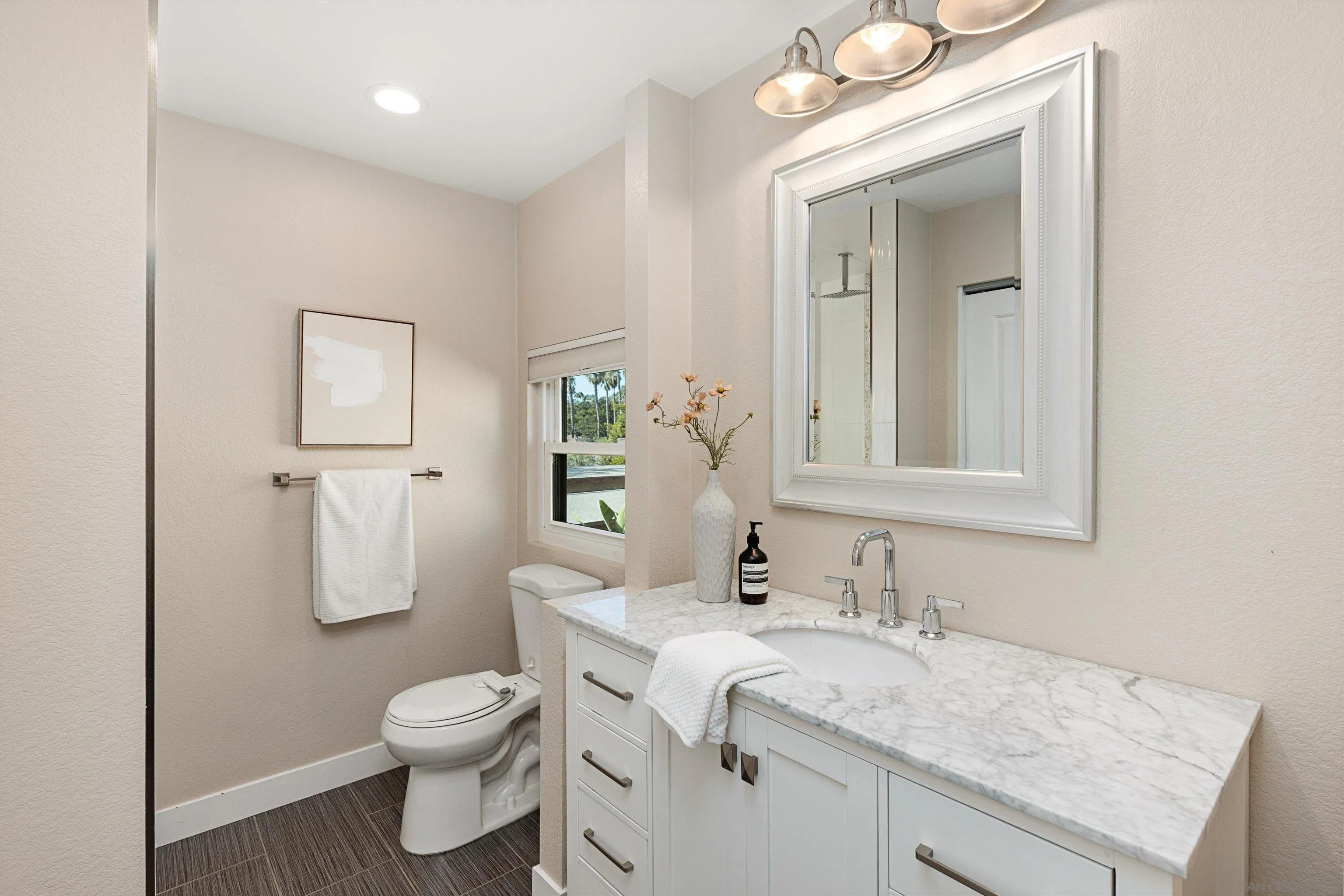 1913 Alga Road, Unit A Carlsbad, CA 92009 - Photo 21 of 44