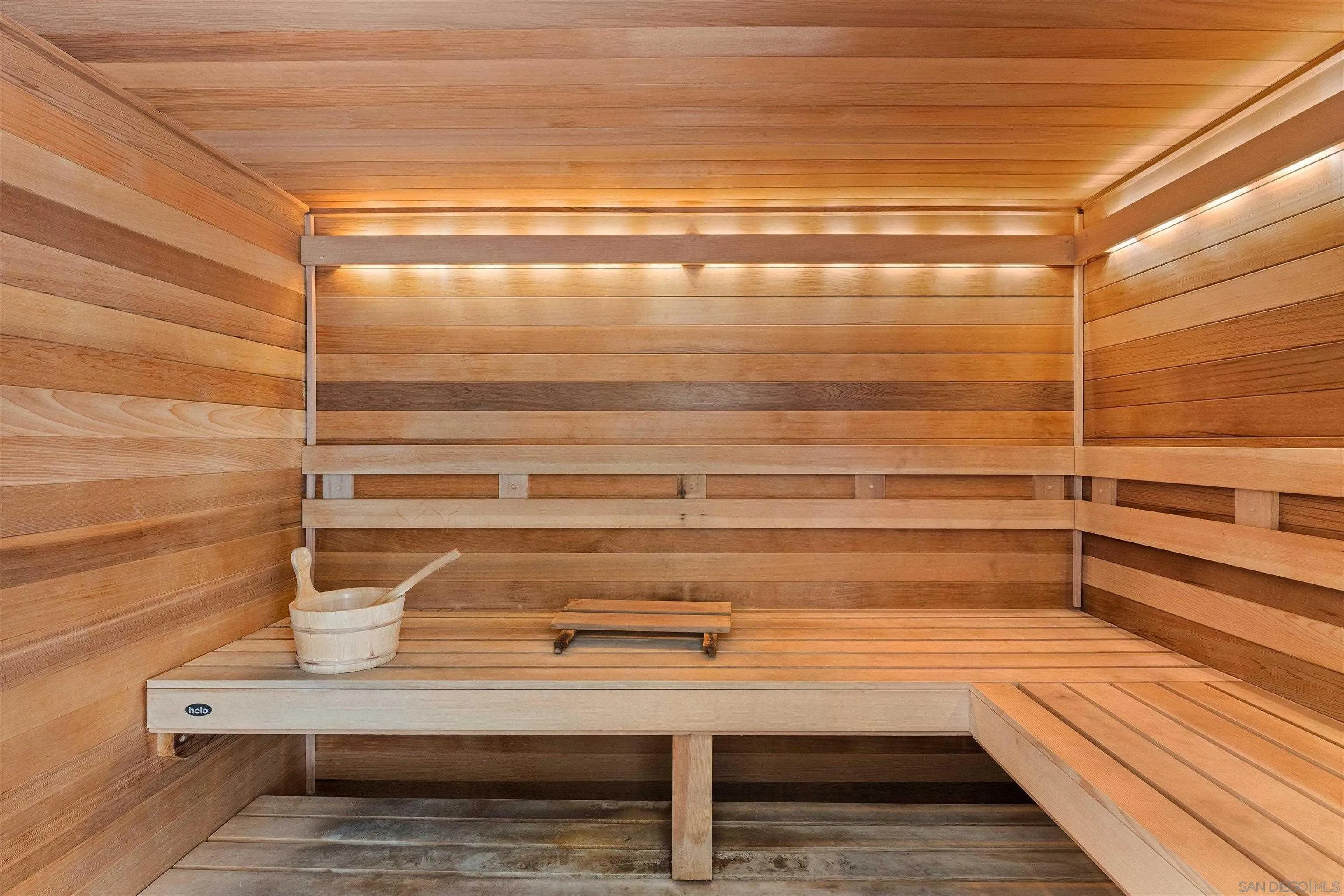 1913 Alga Road, Unit A Carlsbad, CA 92009 - Photo 41 of 44