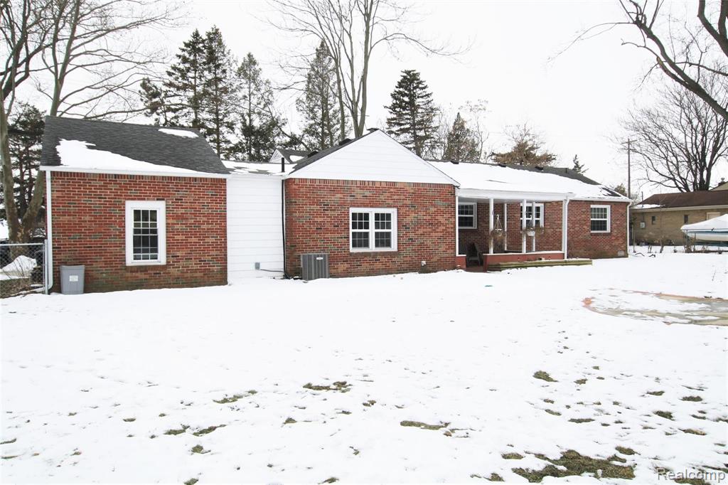 1333 Flushing Road Flushing, MI 48433 - Photo 3 of 20