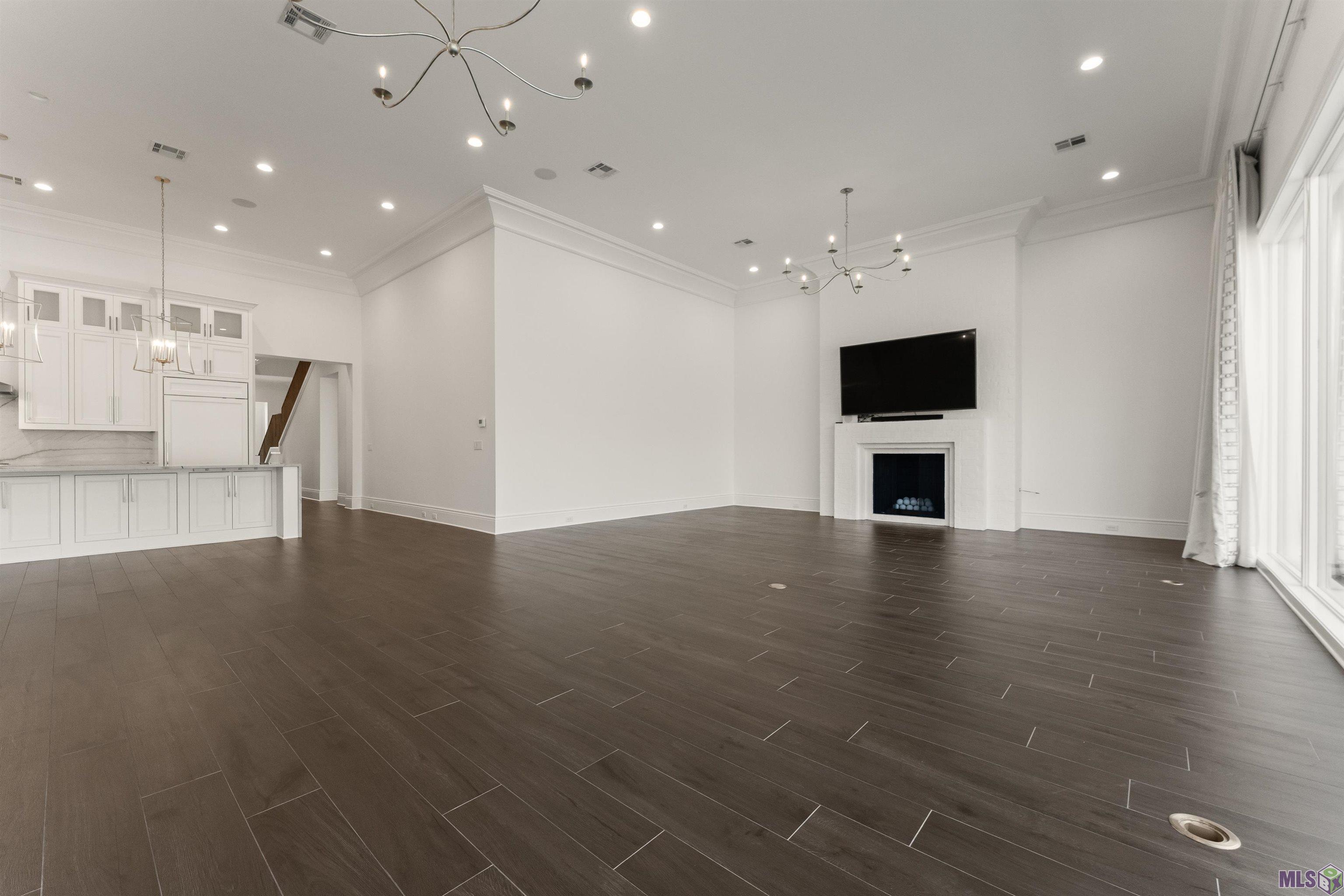 11730 Silo Drive Baton Rouge, LA 70810 - Photo 9 of 59