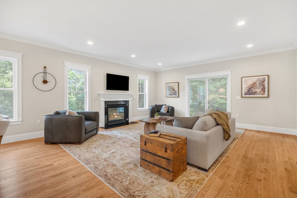 279 Brookline Street, Unit 279 Needham, MA 02492 - Photo 12 of 36