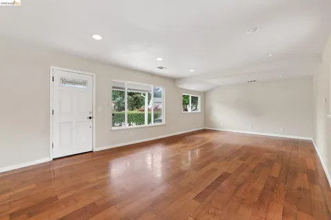 $475,000 | 2465 Mountain View Drive, Concord, CA 94520