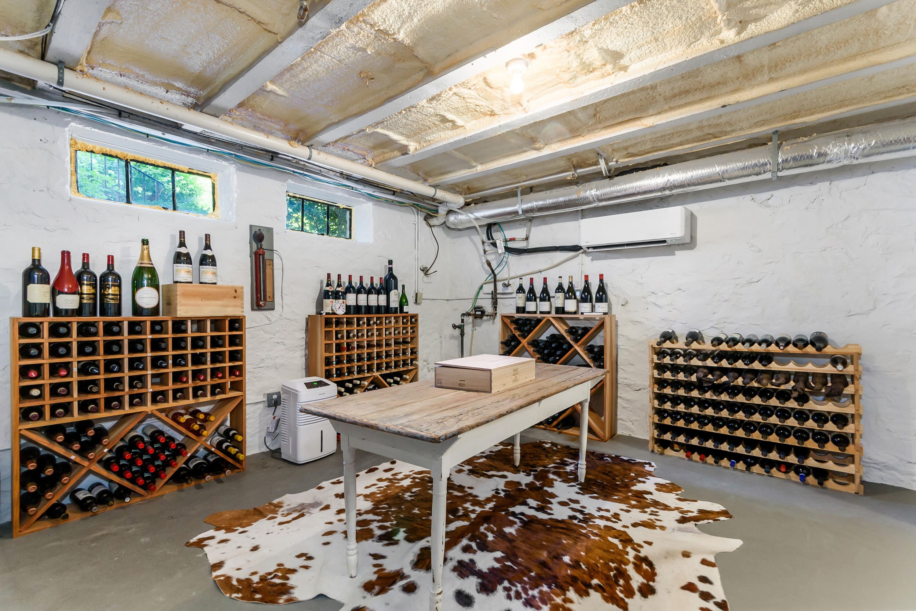 9 Sylvan Road Darien, CT 06820 - Photo 30 of 39 a table room with chairs