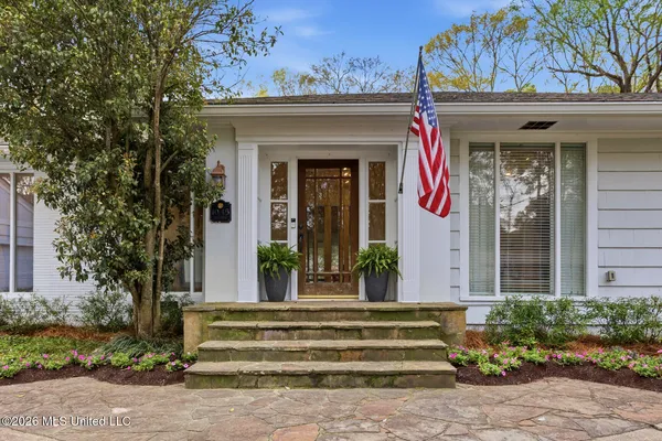 $550,000 | 1045 Avondale Street, Jackson, MS 39216