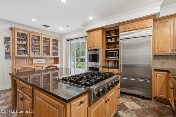 $550,000 | 1045 Avondale Street, Jackson, MS 39216