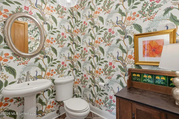 $550,000 | 1045 Avondale Street, Jackson, MS 39216