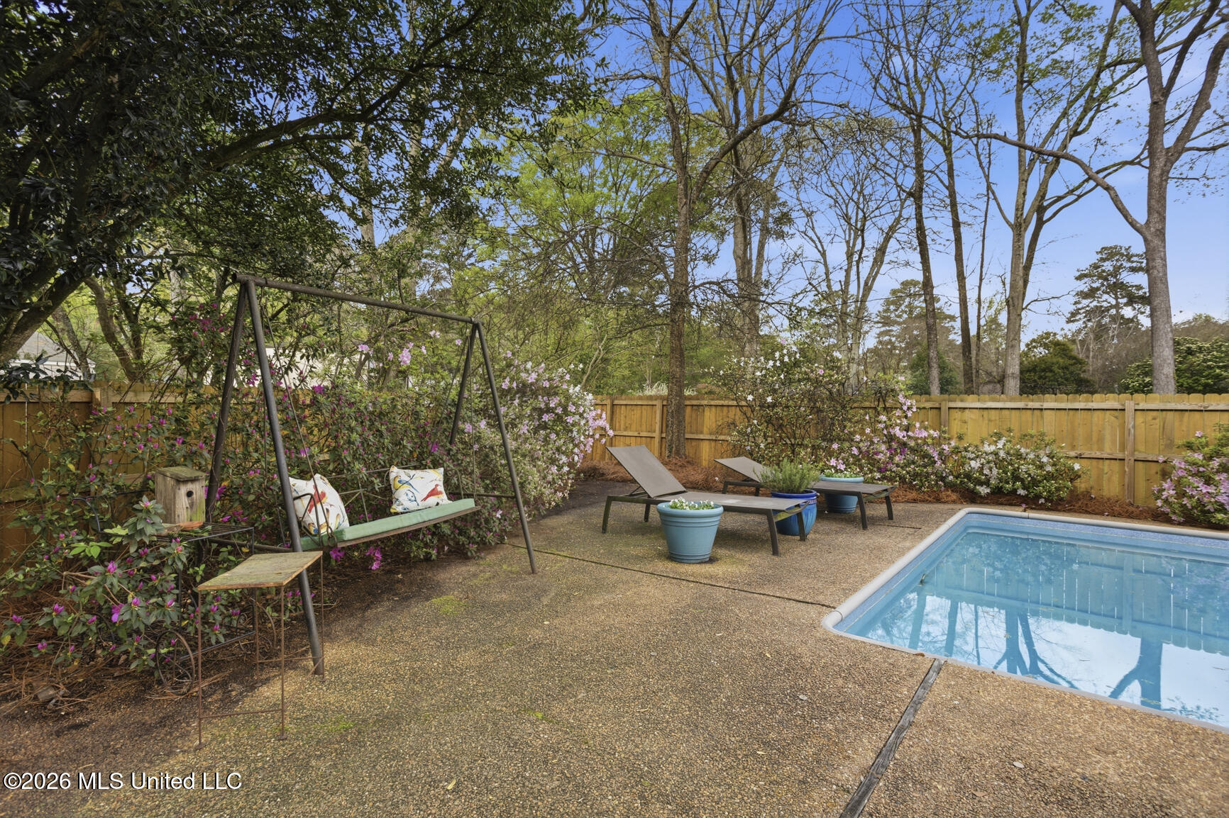 1045 Avondale Street Jackson, MS 39216 - Photo 34 of 38 35