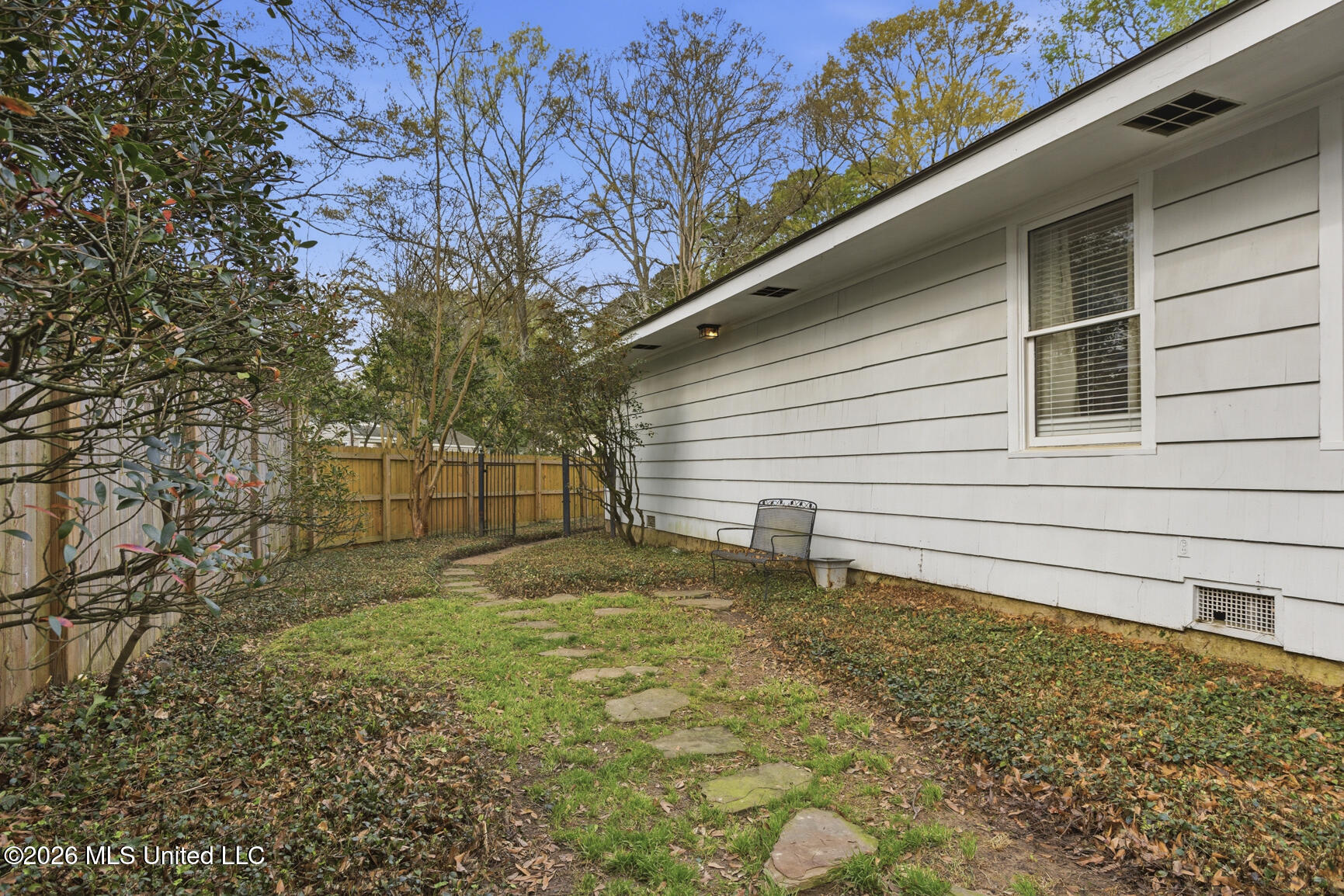 1045 Avondale Street Jackson, MS 39216 - Photo 36 of 38 37