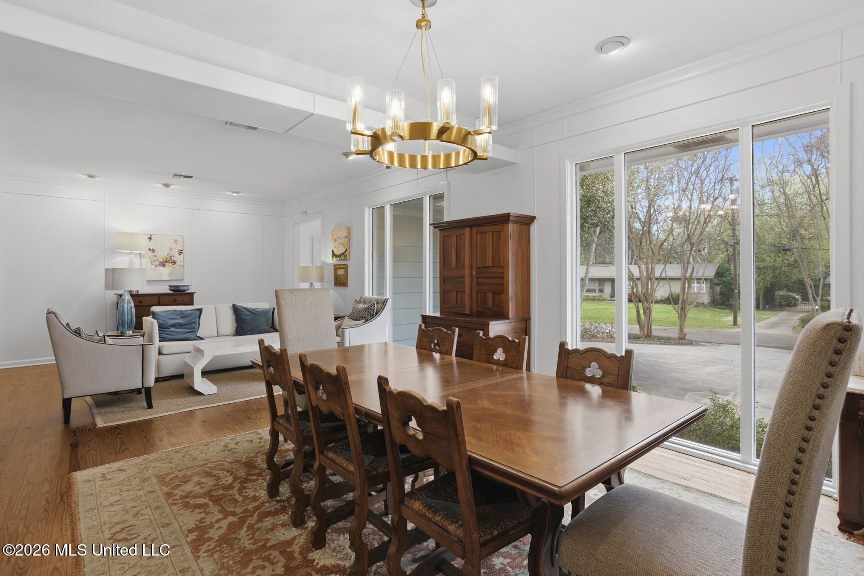 1045 Avondale Street Jackson, MS 39216 - Photo 6 of 38 6
