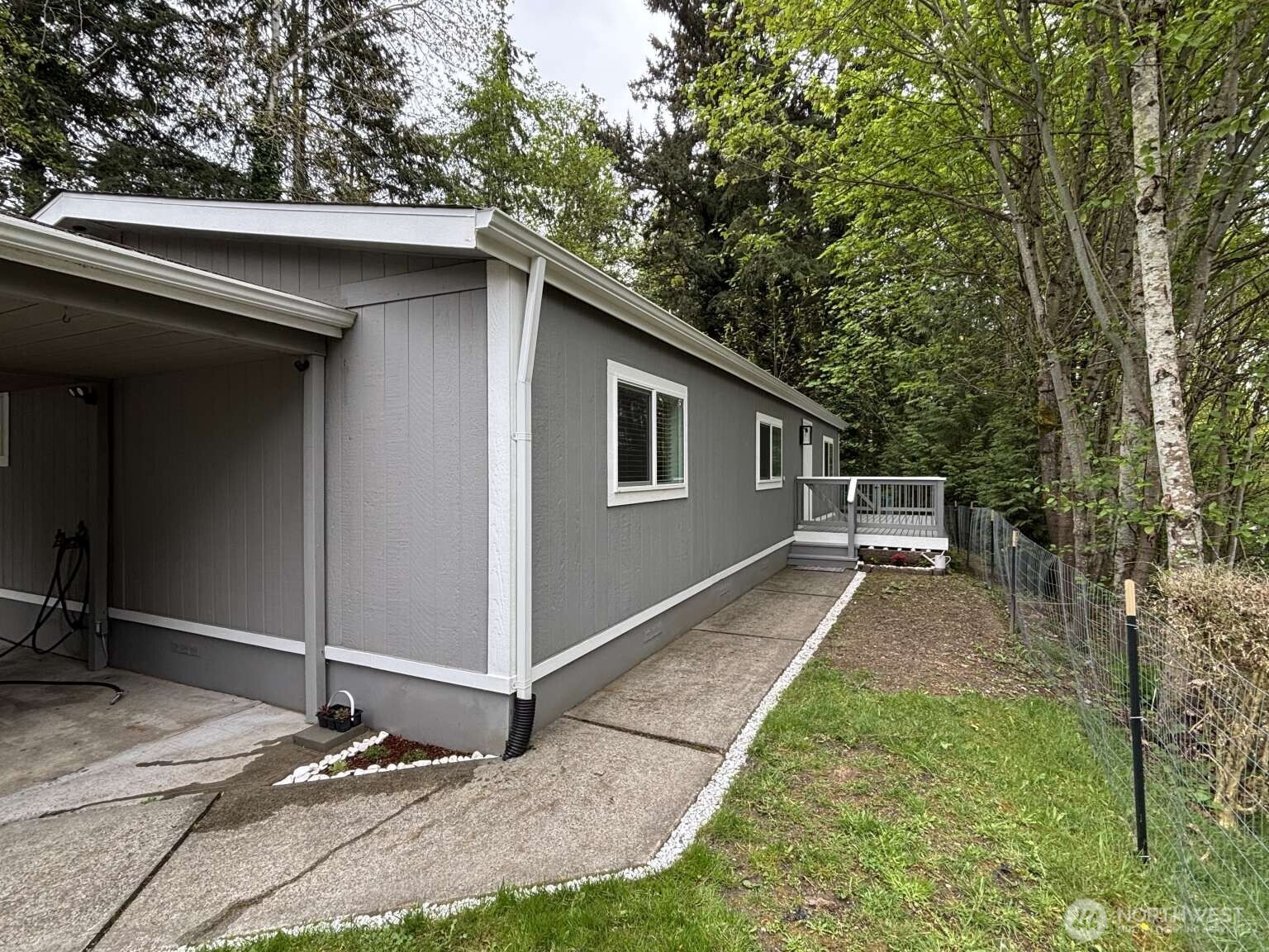 12615 Northeast 189th Street Bothell, WA 98011 - Photo 3 of 40 a view of a back yard of the house