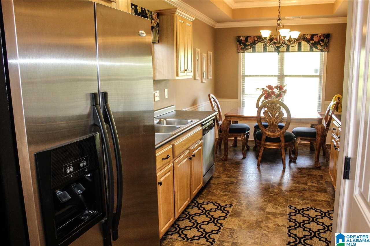 1073 Emerald Ridge Drive Calera, AL 35040 - Photo 4 of 9
