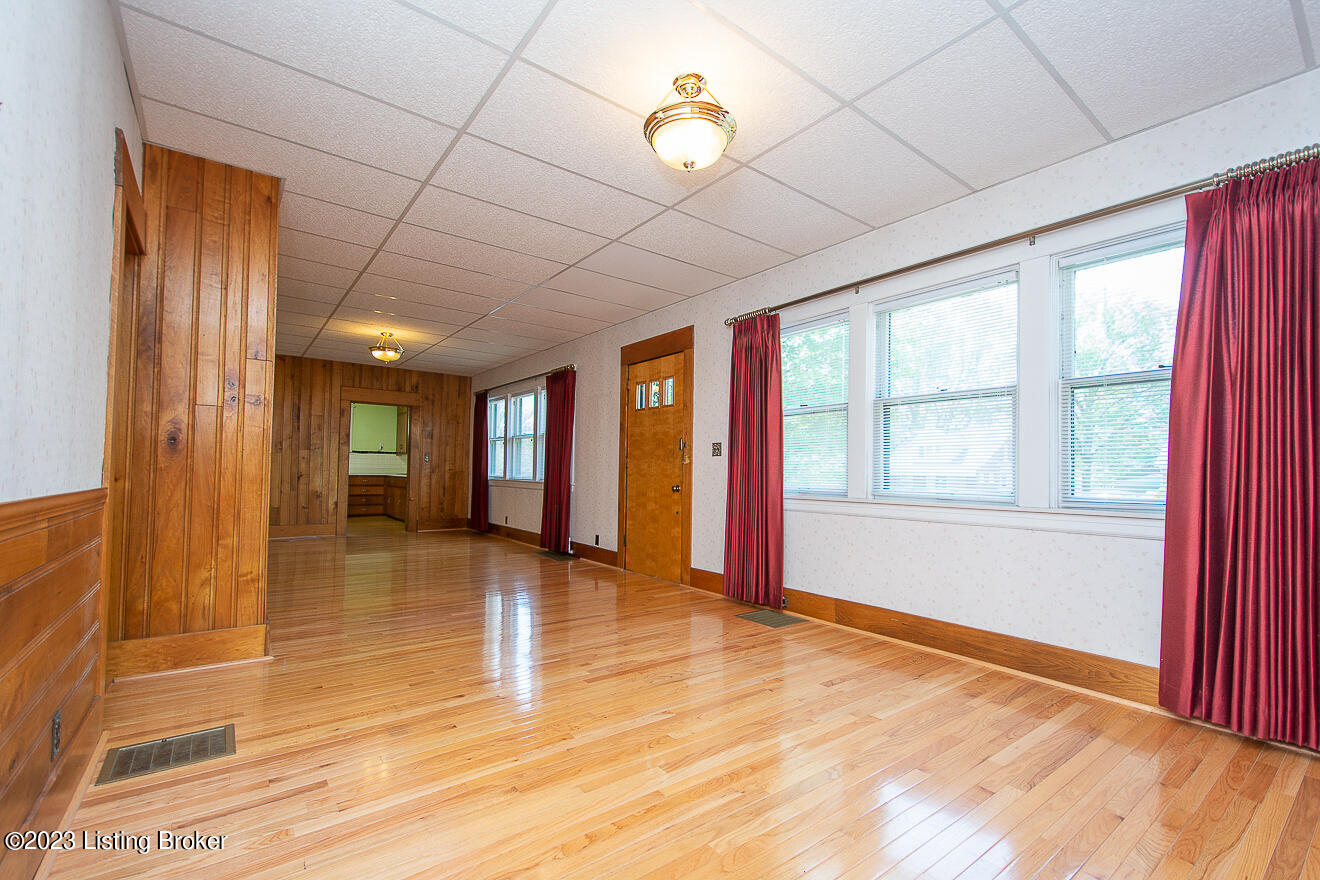3819 Poplar Level Road Louisville, KY 40213 - Photo 7 of 45 Living + Dining Room