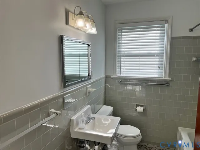 $2,200 | 10894 Tiller Road, Glen Allen, VA 23060