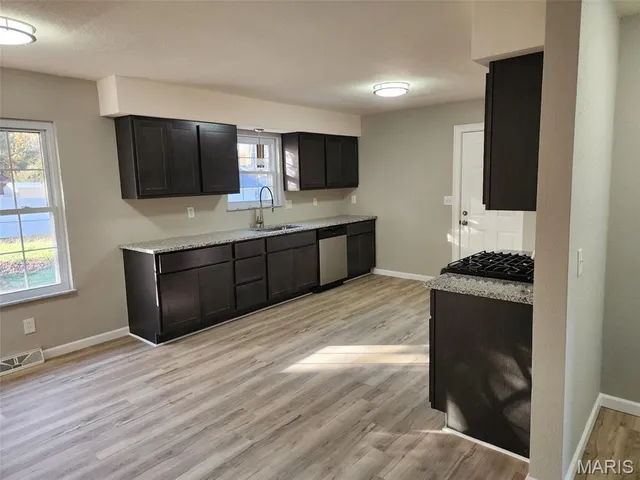 $230,000 | 3203 Newell Drive, Granite City, IL 62040