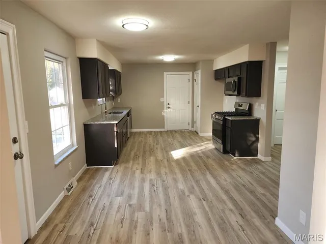 $230,000 | 3203 Newell Drive, Granite City, IL 62040