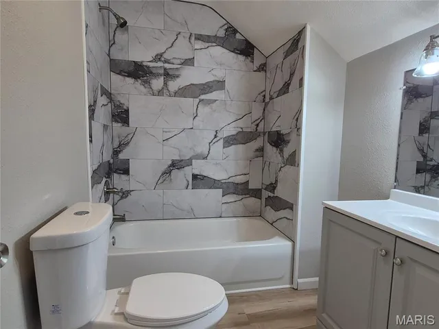 $230,000 | 3203 Newell Drive, Granite City, IL 62040